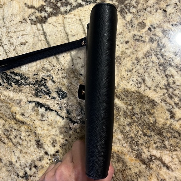 Michael Kors Clutch Wristlet - Picture 3 of 15